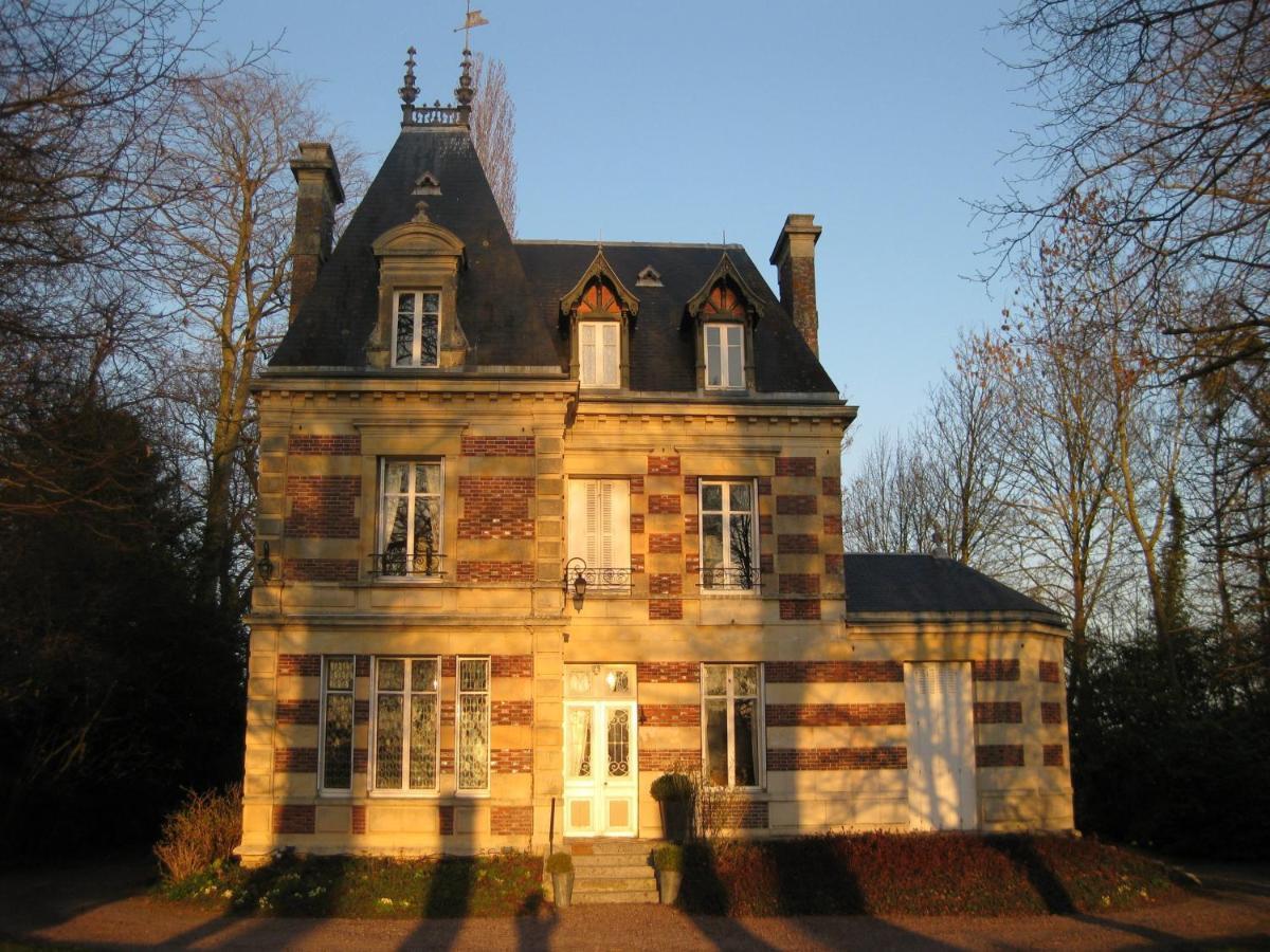 Chateau De Launay Méry-Corbon Exterior foto